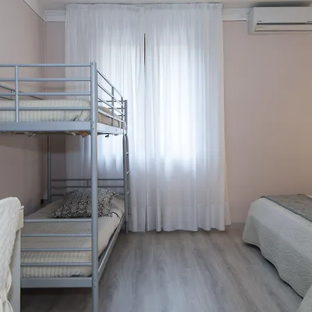 Hotel Monti San Baronto