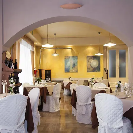 Monti Hotel 3*