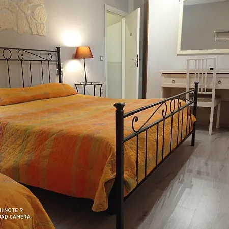Hotell Monti San Baronto