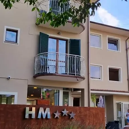 Monti Hotell 3*