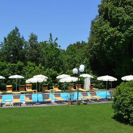 Monti Hotell San Baronto